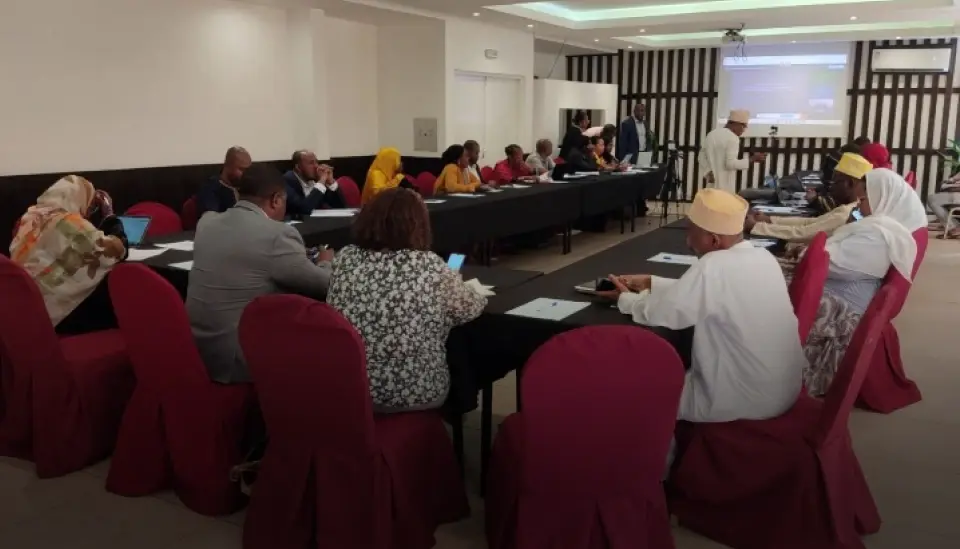 Strengthening public-private dialogue